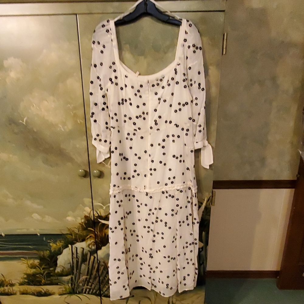 DRESS - Picture 5 of 8